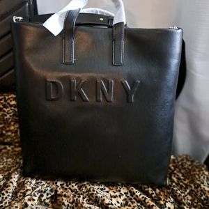 DKNY Lilly Convertible Strap North South Tote. Unisex